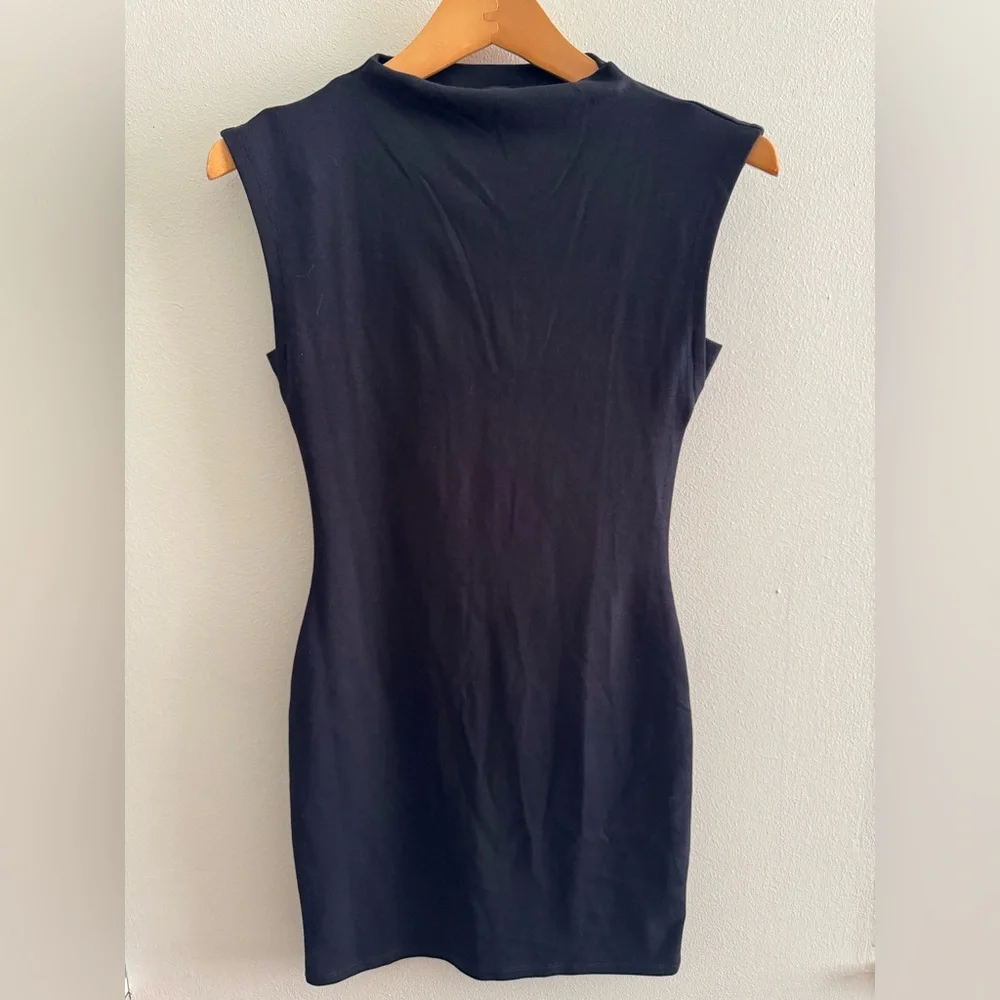 Cuts NWOT body con mini dress - Picture 3 of 9